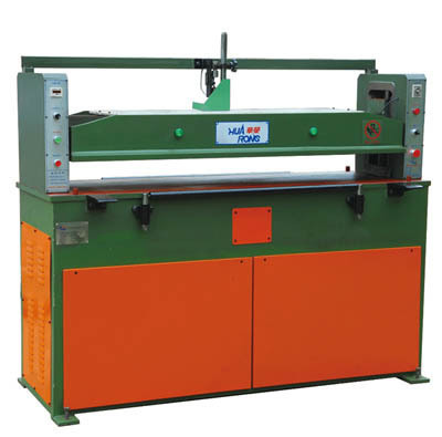 XCLP2-系列液壓平面下料機 液壓擺臂式裁斷機 廠家直銷圖片,XCLP2-系列液壓平面下料機 液壓擺臂式裁斷機 廠家直銷圖片大全,鹽城市華榮輕工機械-